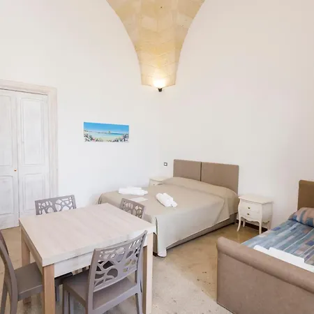 Dimore Casalesalento Aparthotel *