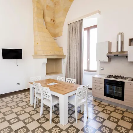 Dimore Casalesalento 4*