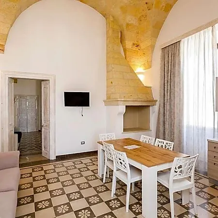 Dimore Casalesalento Aparthotel 4*