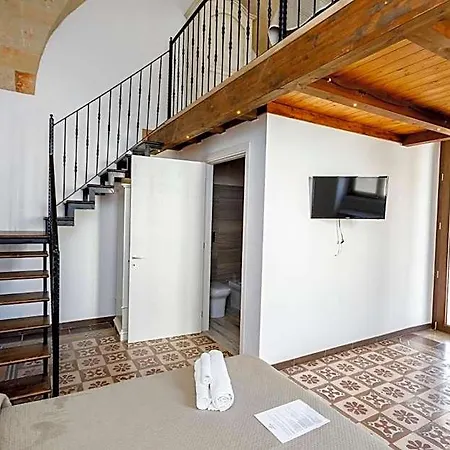 Dimore Casalesalento 4*