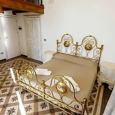 Dimore Casalesalento Aparthotel 4*